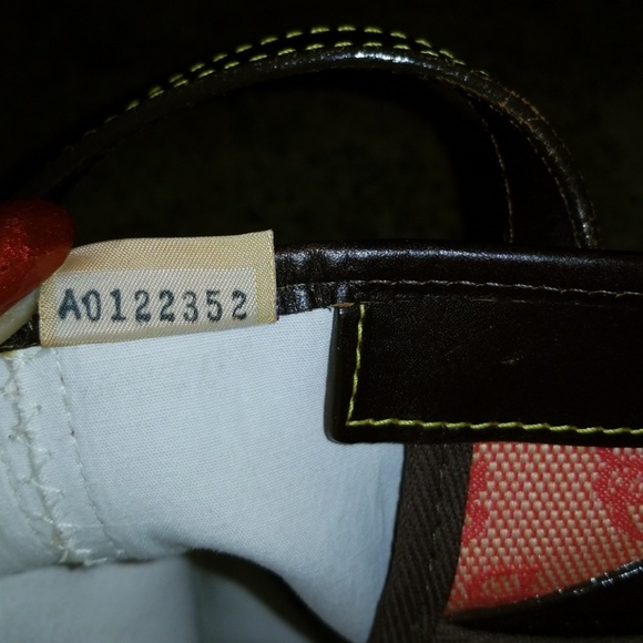 Bucket Bag - Picture 4 of 6